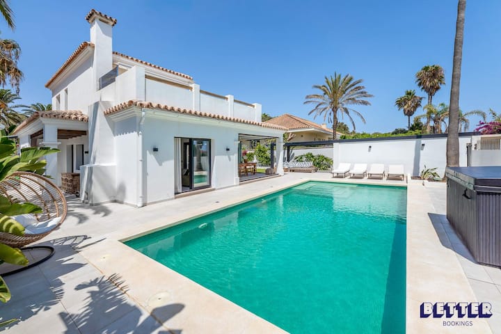 Villa Orilla | Luxury 4bdr Beachfront Villa - 馬貝拉