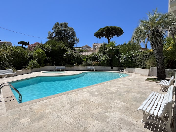 Studio Cosy,
Clim, Parking, Piscine - 650m Plage - Sainte-Maxime