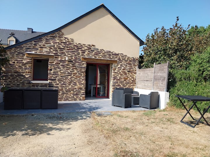 Maison En Campagne Proche De Bruz, Parc Expo. - Le Verger
