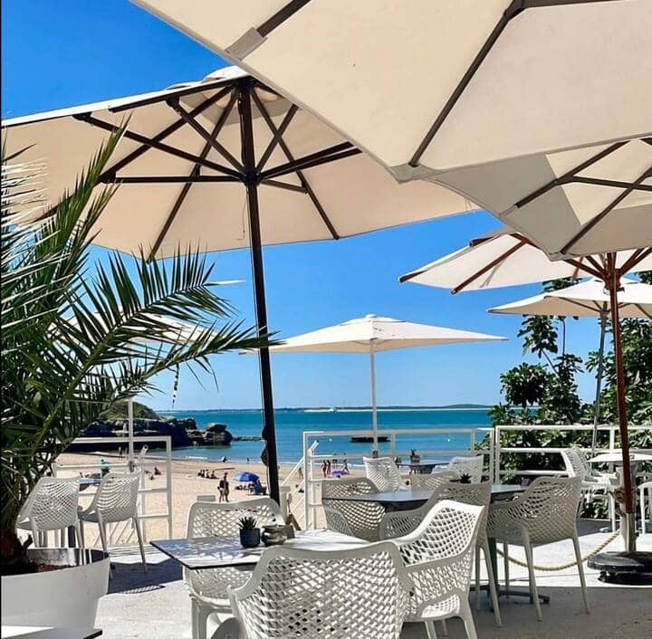 Juste En Haut De La Plage 200 M - Royan