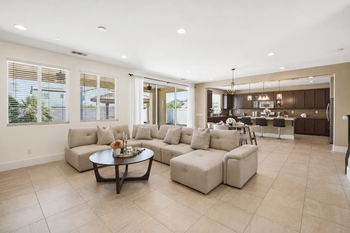 3800+sqft6 Bedroom9 Beds3 Suitesbbq - 온타리오