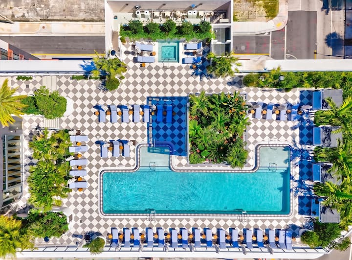 Luxury Wynwood Studio With Pool, Gym & Nomad Bar - 마이애미