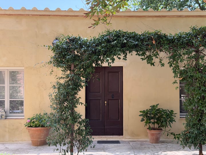 The Cottage At Villa Pera - Siena
