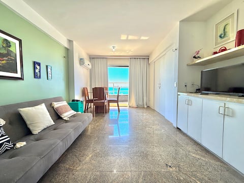 Top performing Airbnb: Apartment for 5 people - Oceanfront - Pets allowed in Cais Do Porto