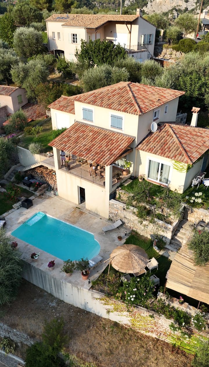 Villa & Piscine Dans Une Oliveraie Proche De Nice. - Carros