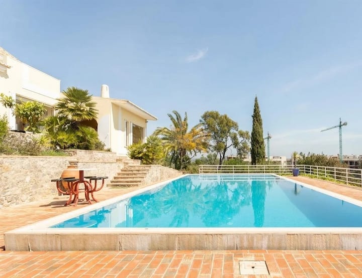 Casa Tradicional Com Bela Vista - Tavira
