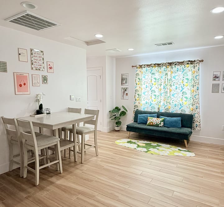 Private 1br Guesthouse | Near Beach & Disneyland. - Garden Grove, CA
