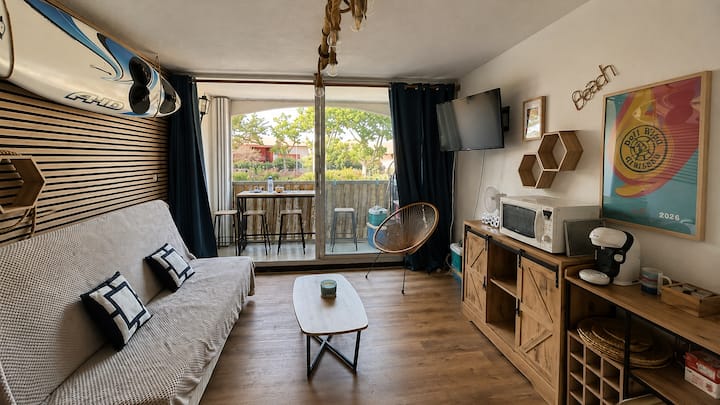 Studio Cosy Avec Piscine, Terrasse Et Parking - Gruissan