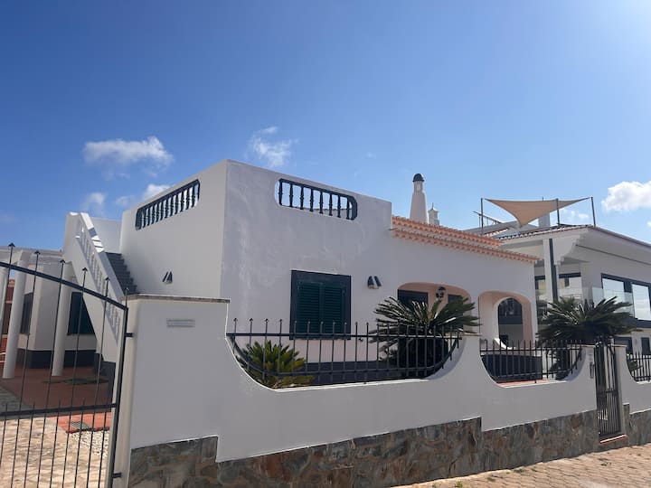 Casa Dos Pinheiros Na Ingrina - Sagres
