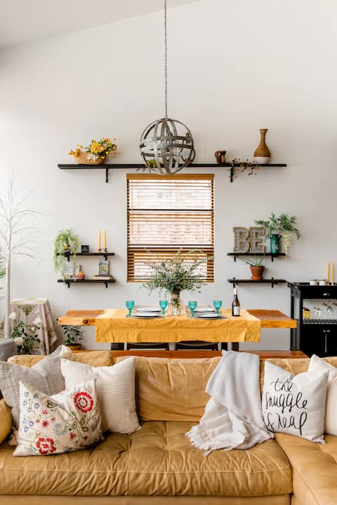 Lamplighter Grand Loft - walk everywhere!