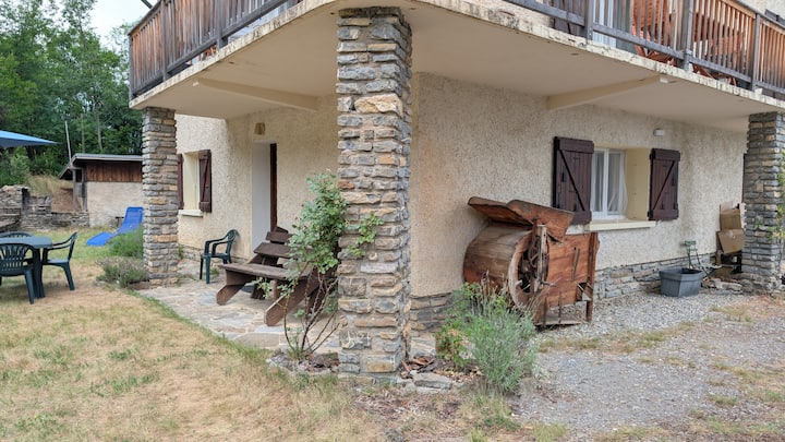 Chalet Ubaye : T2 Lumineux Avec Vue &  Jardin - Barcelonnette