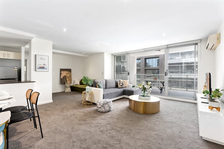 便利位置 宽敞4床公寓 步行到火车站 码头 餐厅 超市 Westfield 免费停车位 - Parramatta