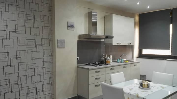 Cozyhouse Near Train Station, Sea, And City Center - Santa Marinella