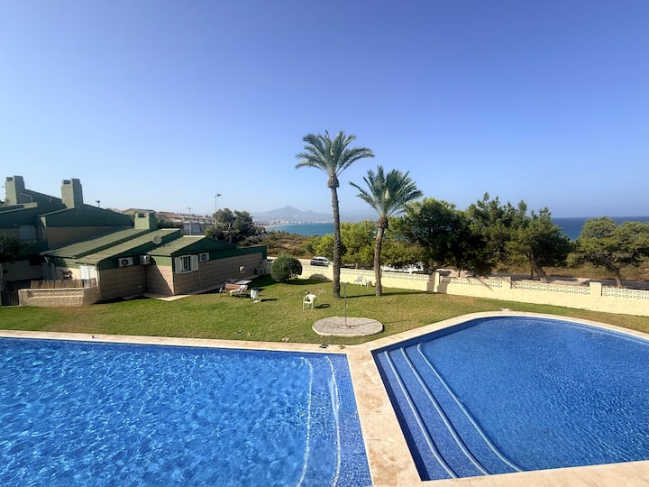 La Isla Del Mar - Alicante