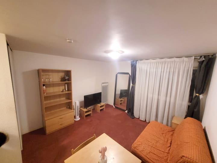 Duplex Lumineux, Chambre Double Et Salon Cosy. - Romainville