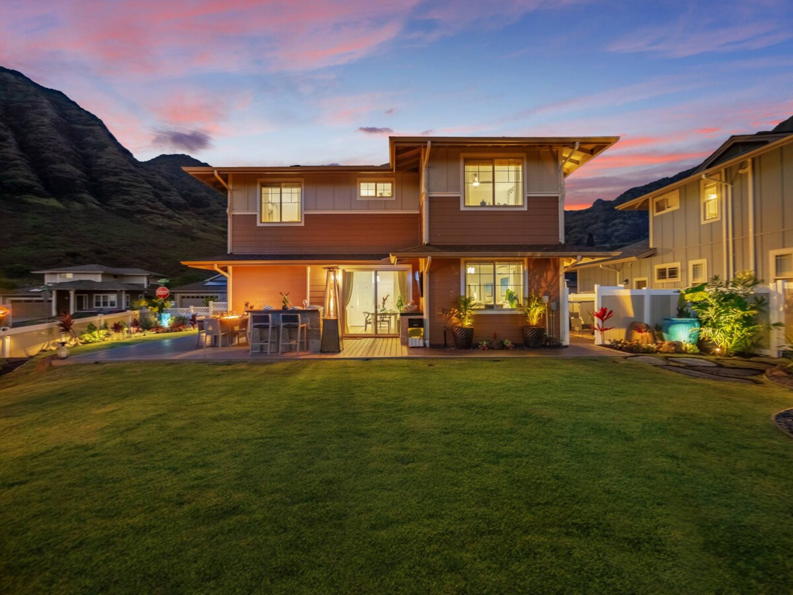 Hawaii Hideout - Top 1% (3 bdr + private studio) - Photo 165