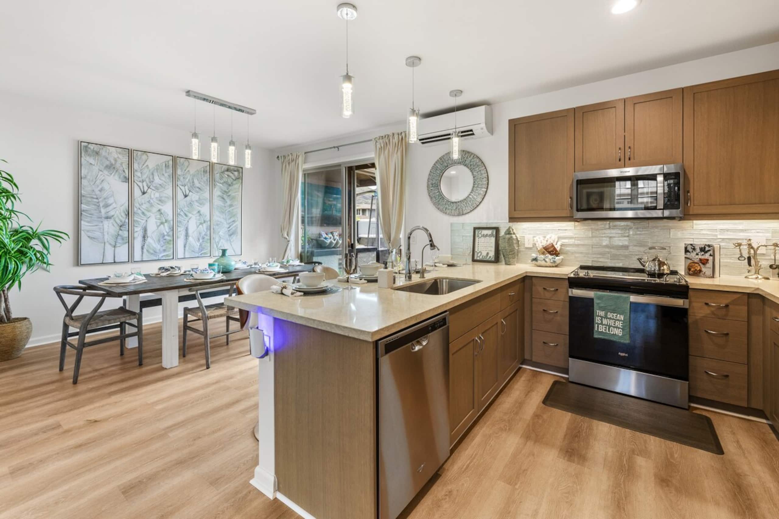Hawaii Hideout - Top 1% (3 bdr + private studio) - Photo 63