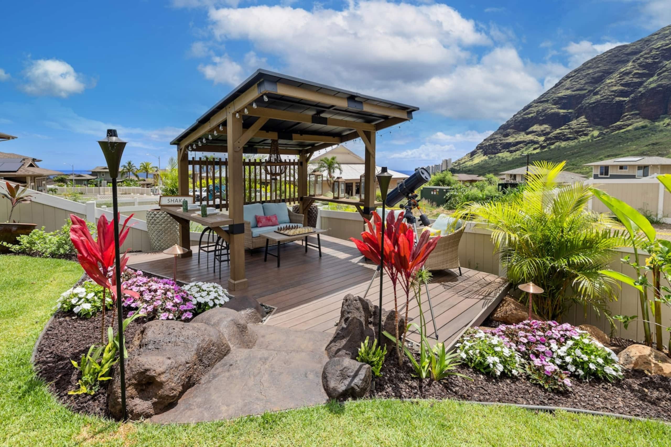 Hawaii Hideout - Top 1% (3 bdr + private studio) - Photo 171
