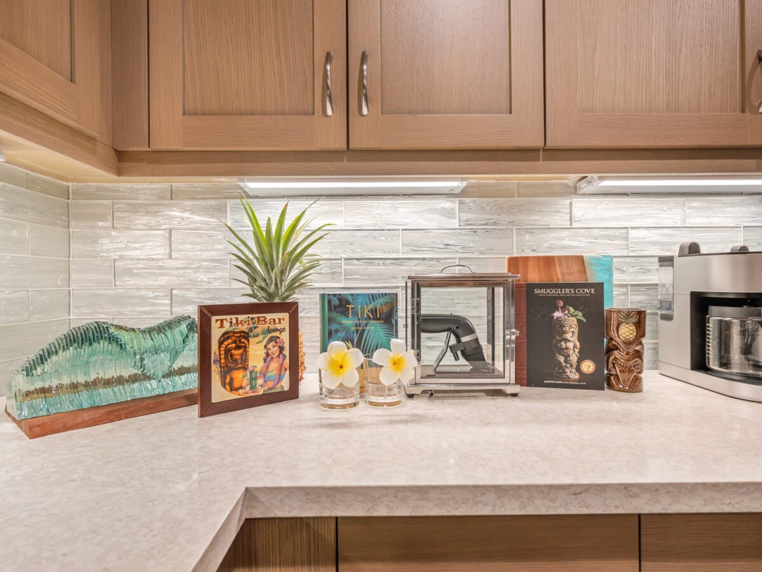 Hawaii Hideout - Top 1% (3 bdr + private studio) - Photo 40