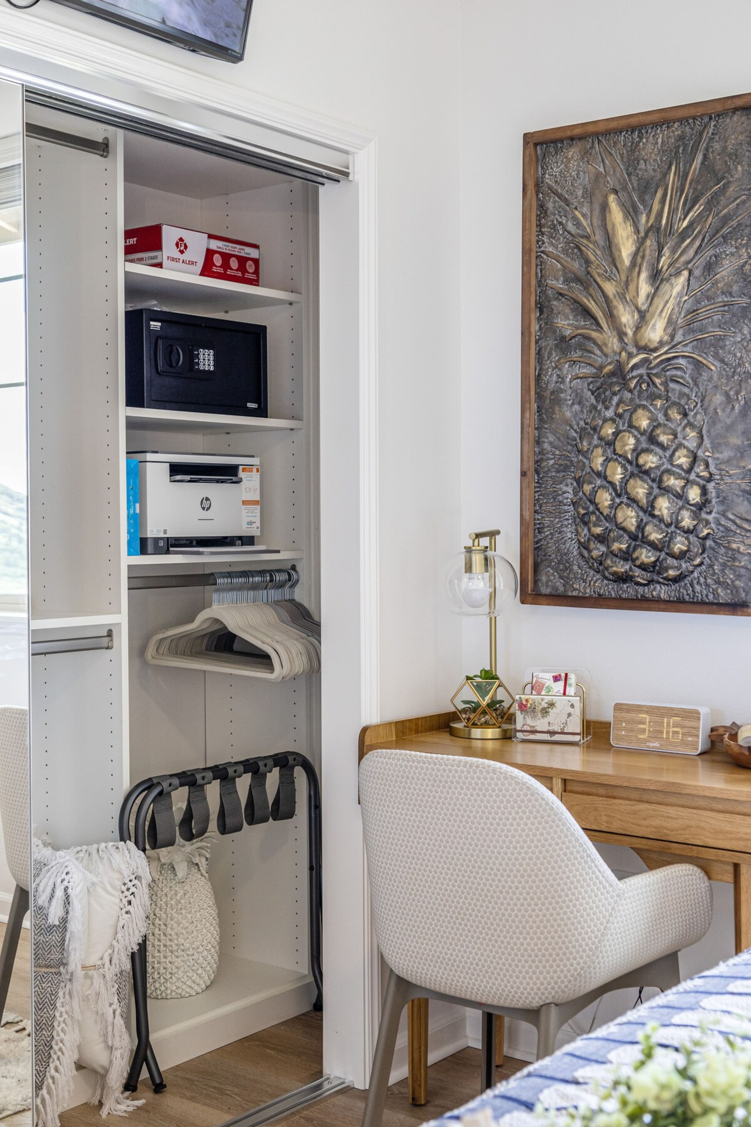 Hawaii Hideout - Top 1% (3 bdr + private studio) - Photo 98