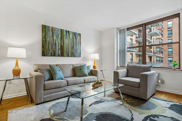 Hoboken Waterfront 1br With Manhattan Access - Hoboken, NJ