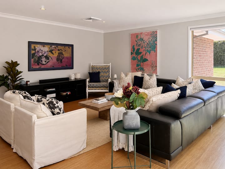 Highlands On Alice ~ Choose King Or Twin Beds - Moss Vale