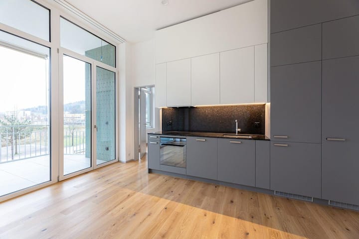 Modernes 2-zi-apartment Mit Balkon & Parkplatz - Winterthour