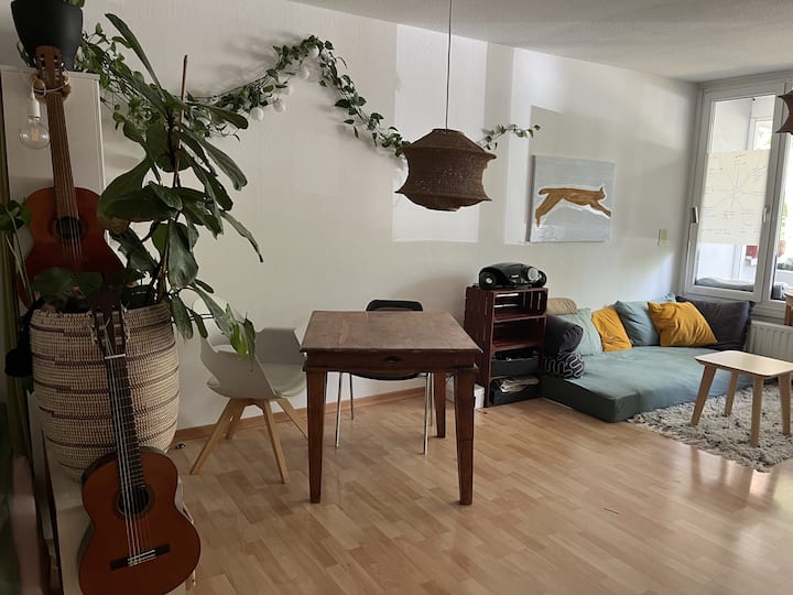 Waldnest Mit Charm Und Ruhe - Neubiberg