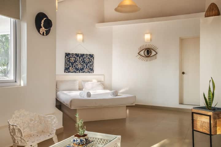 Bedroom 3 image 1