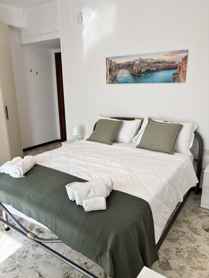 Your Home, Un Balcon Spacieux - Bari