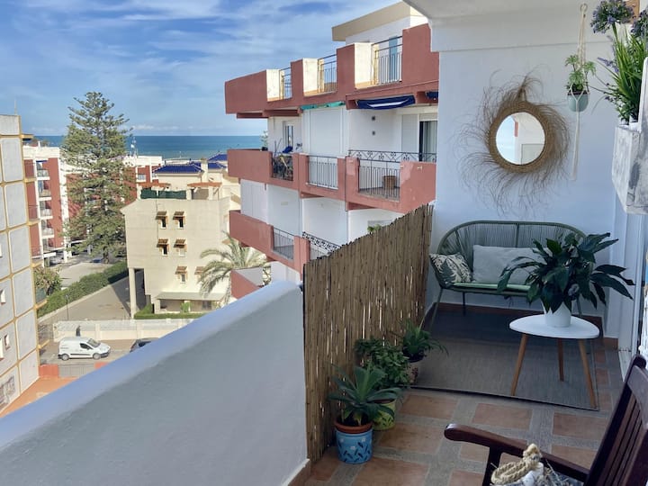 Arenal Beach Escape · Walk To The Sea - Xàbia