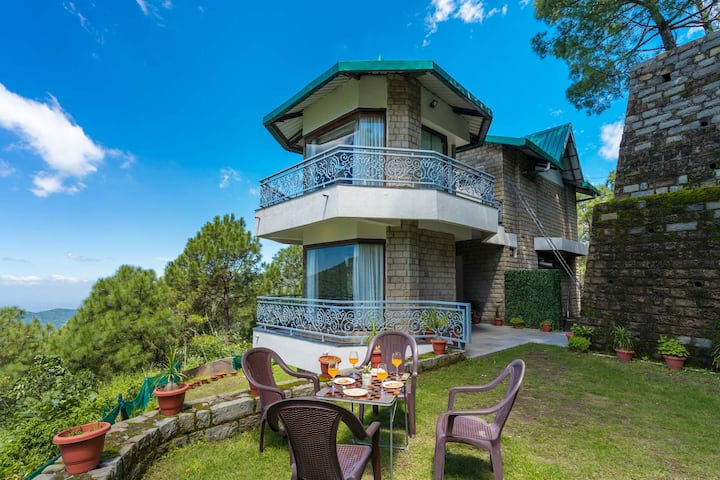 Stayvista At Panorama @ Gulmohar Estate - Kasauli
