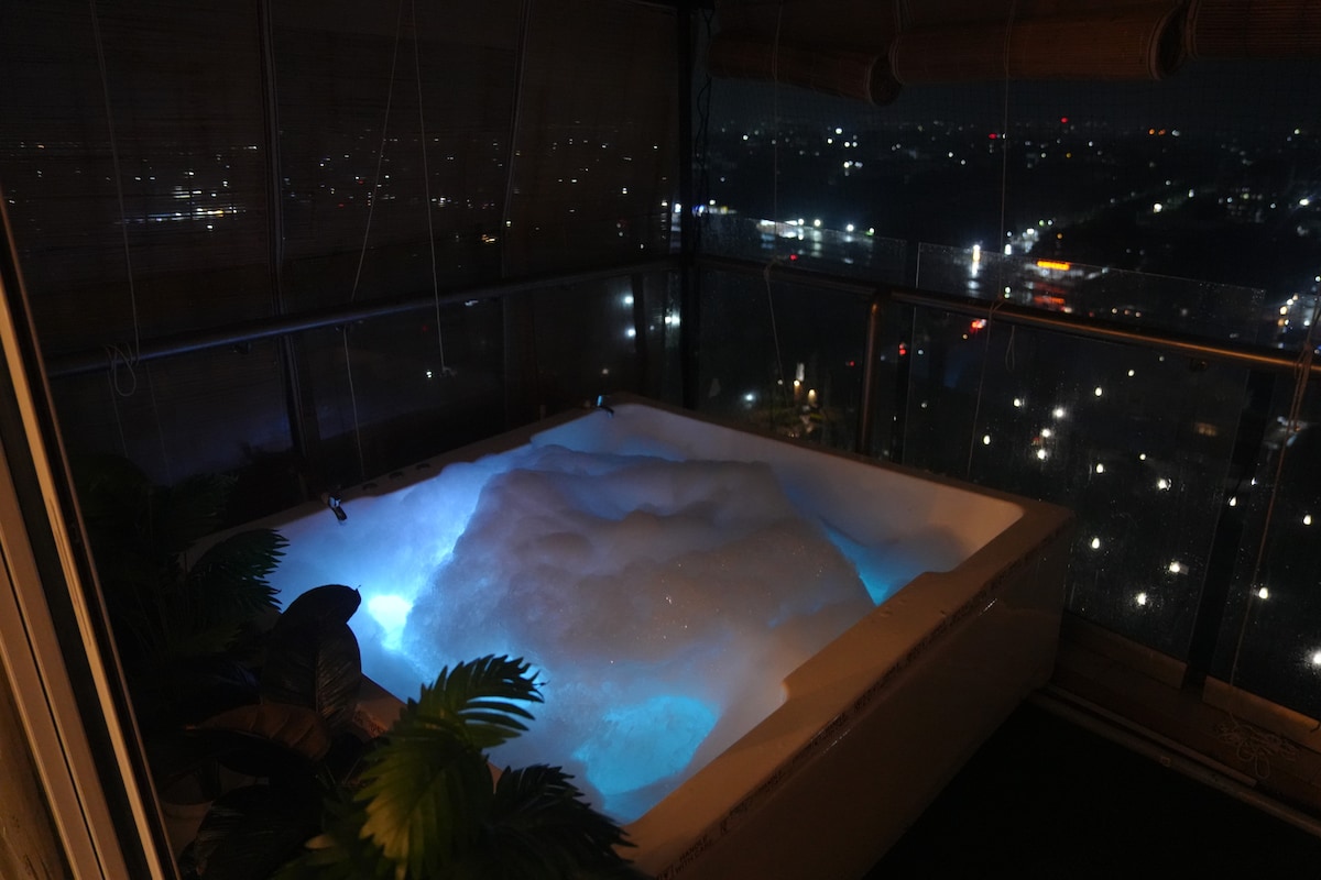 Saanjh | Luxury 3BHK | Private Jacuzzi