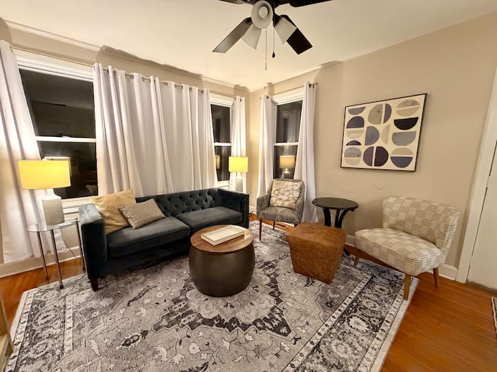 Travel Pro Retreat | King Bed | Workspace | 3br - Columbia, SC