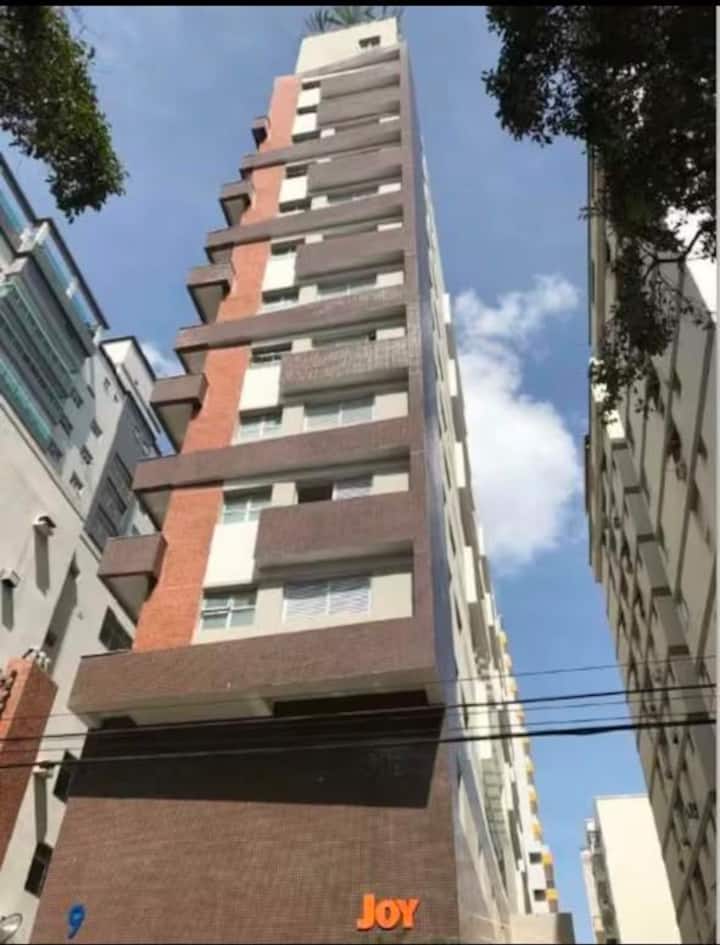 Apartamento Uma Quadra Da Praia / Vista Mar - Santos