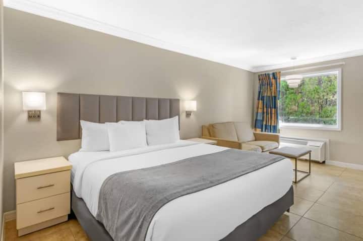 Unwind After The Parks | Poolside Orlando Retreat - 奧蘭多, FL