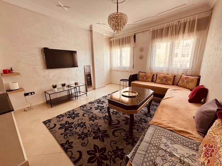 Grand Appartement Confortable Au Centre De Tanger - Tanger