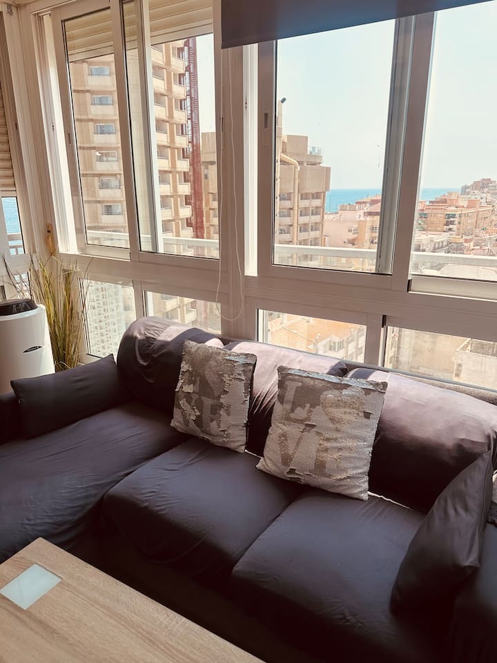 Apartamento En Primera Línea De La Playa - Fuengirola