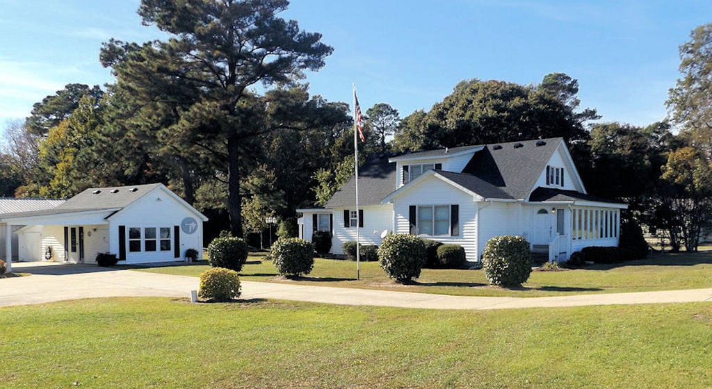 Currituck Family Homestead – Near Outer Banks