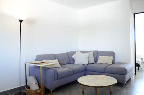Popular Airbnb listing: SELAH | Centrally located, comfortable and secure apartment in Soledad De Graciano Sánchez