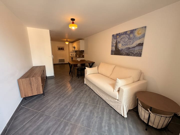 Duplex De Charme Terrasse, à 15 Min Du Cap D'agde - Bessan