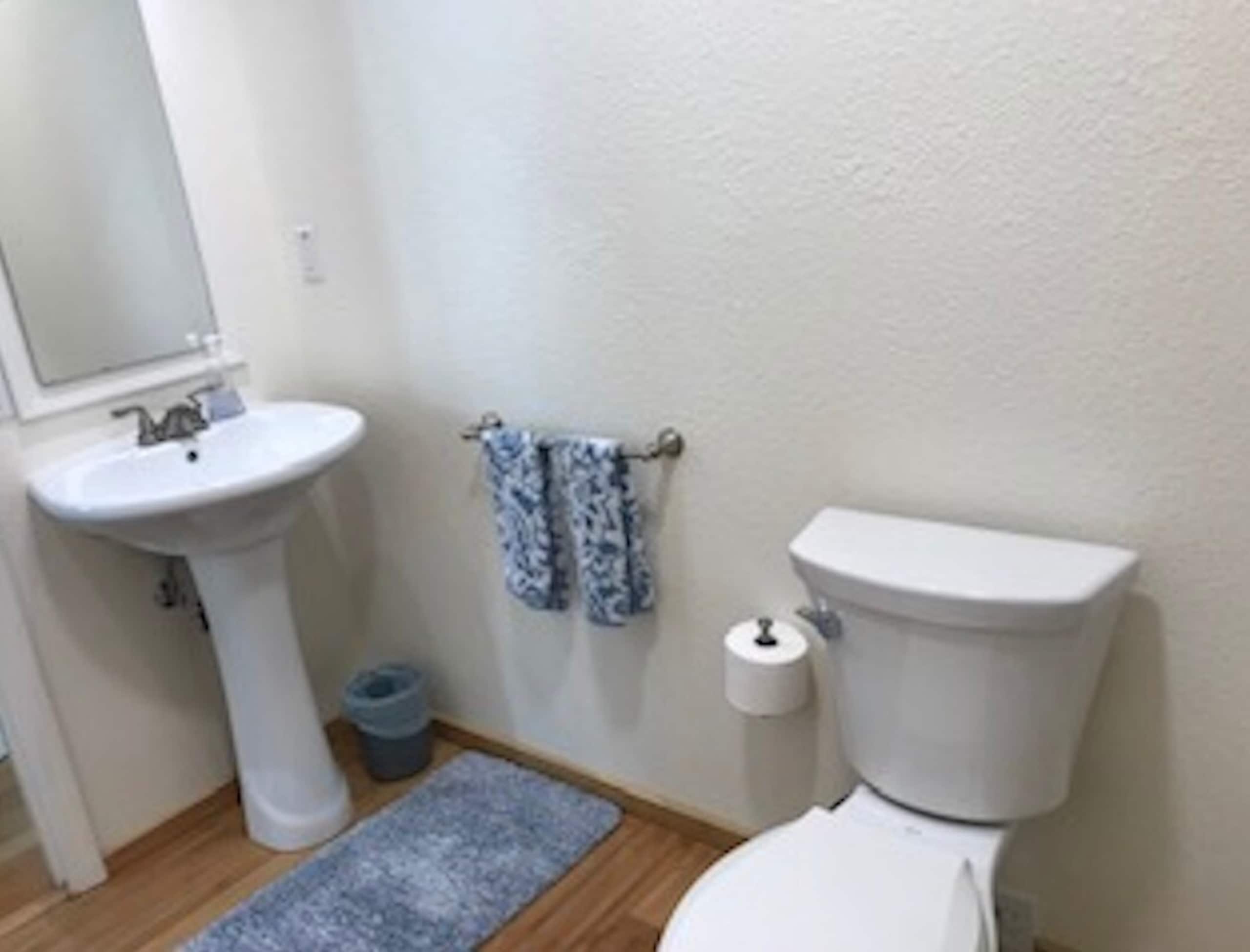 Deluxe Oceanview Sunrise Suite - Low EMF- Ethernet - Photo 12