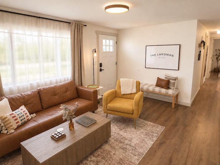 The Landman | Updated 2br + Office | Extended Stay - Casper, WY