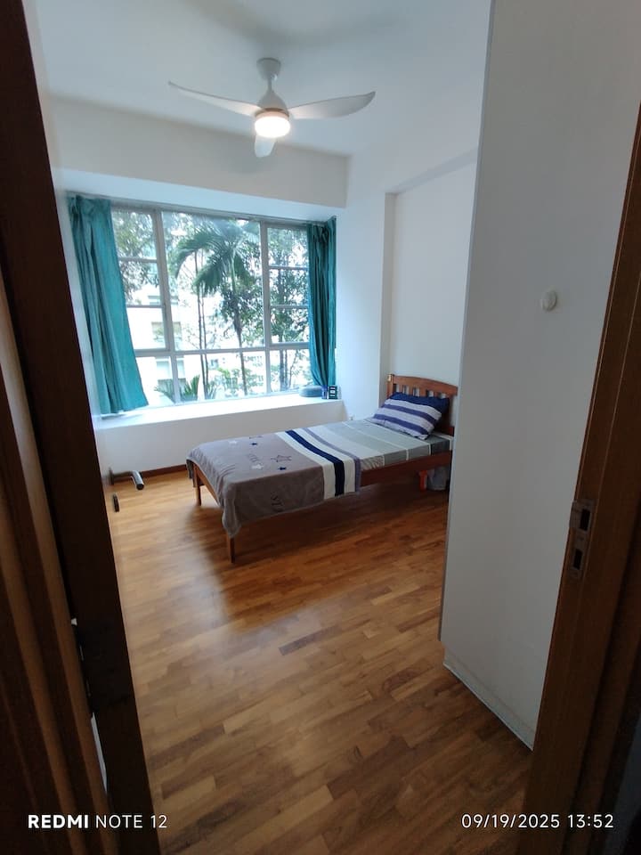 清静公寓全设施普通房出租 - 景点万岸地铁站 - Singapore