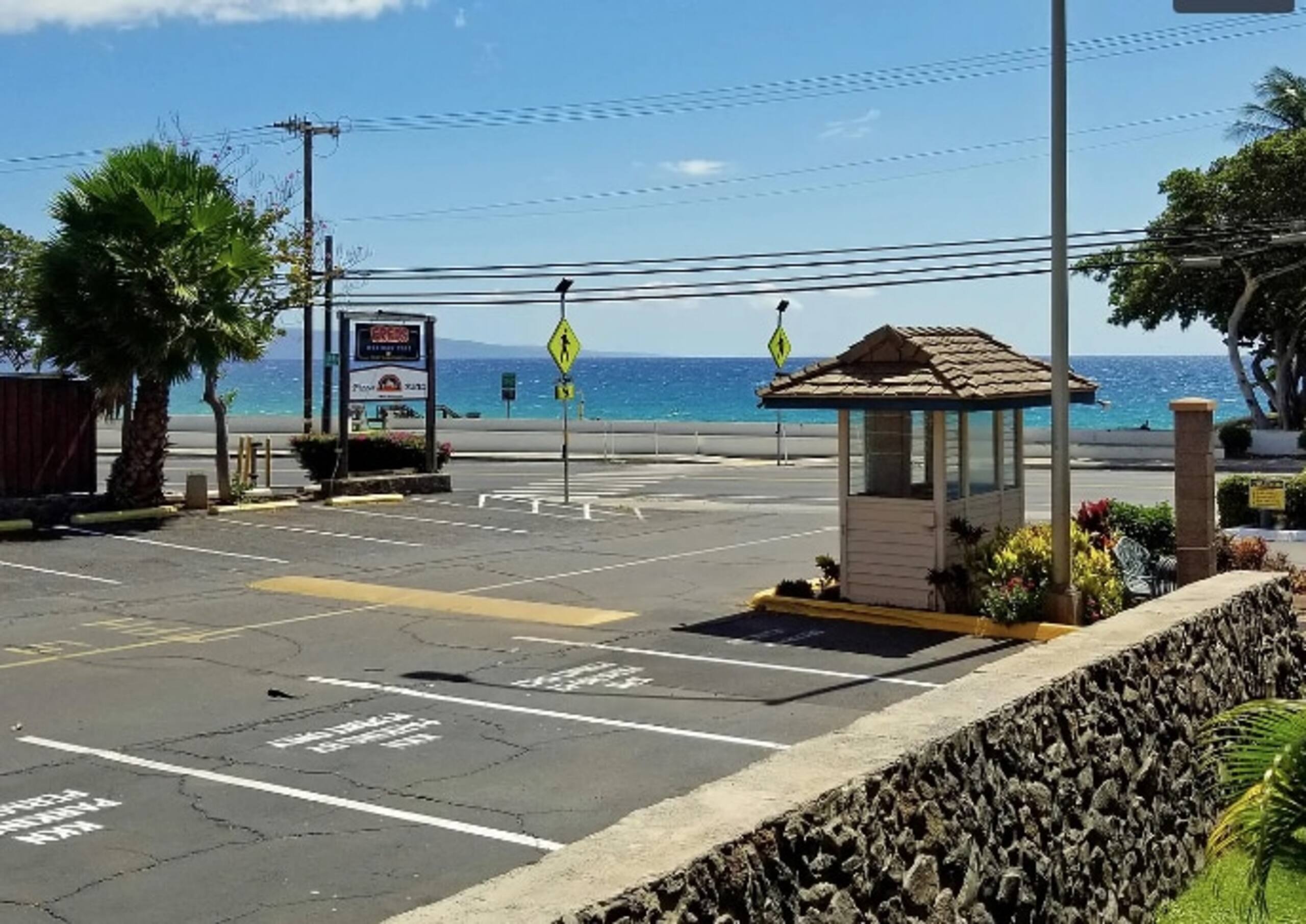 Next to Beach, Foods & Shops - Updated w/ View! - Photo 36