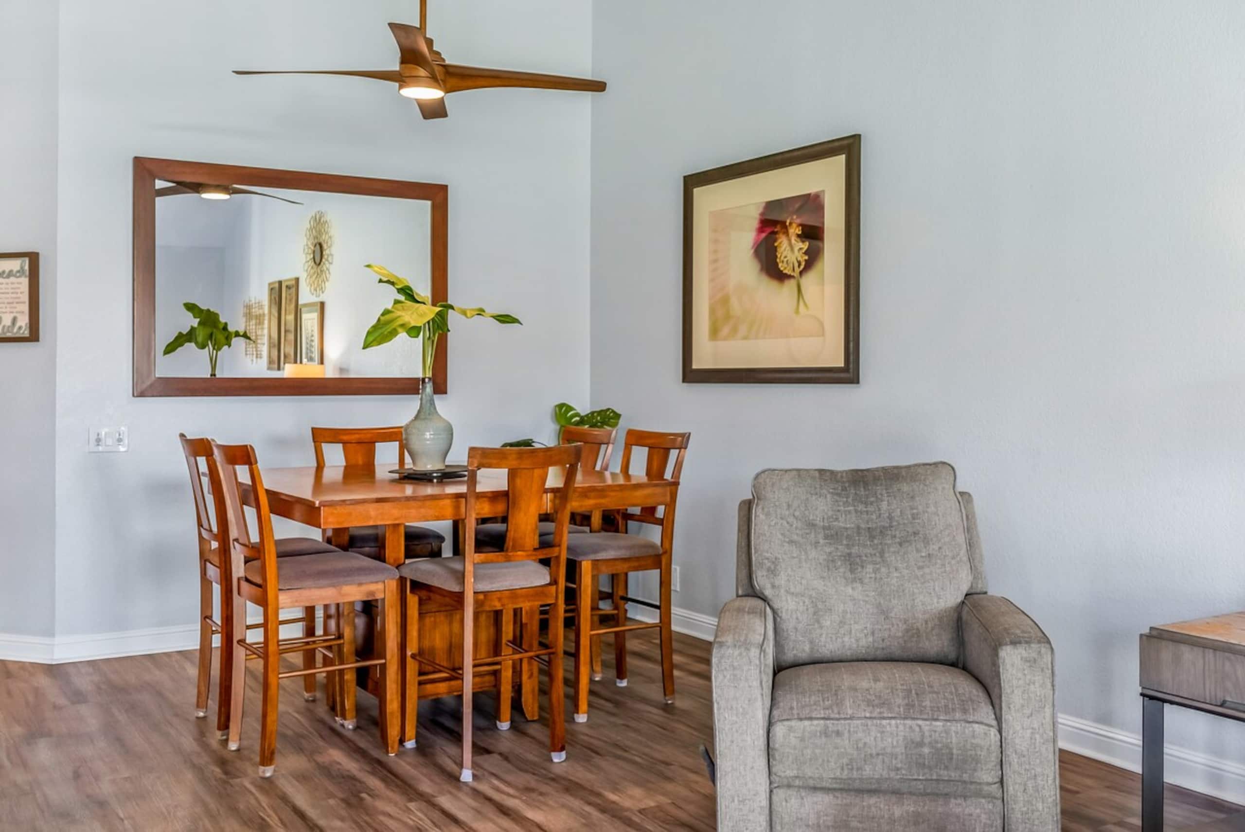 Updated-Sleeps 8-Well Equipped-Quiet Location-AC - Photo 17