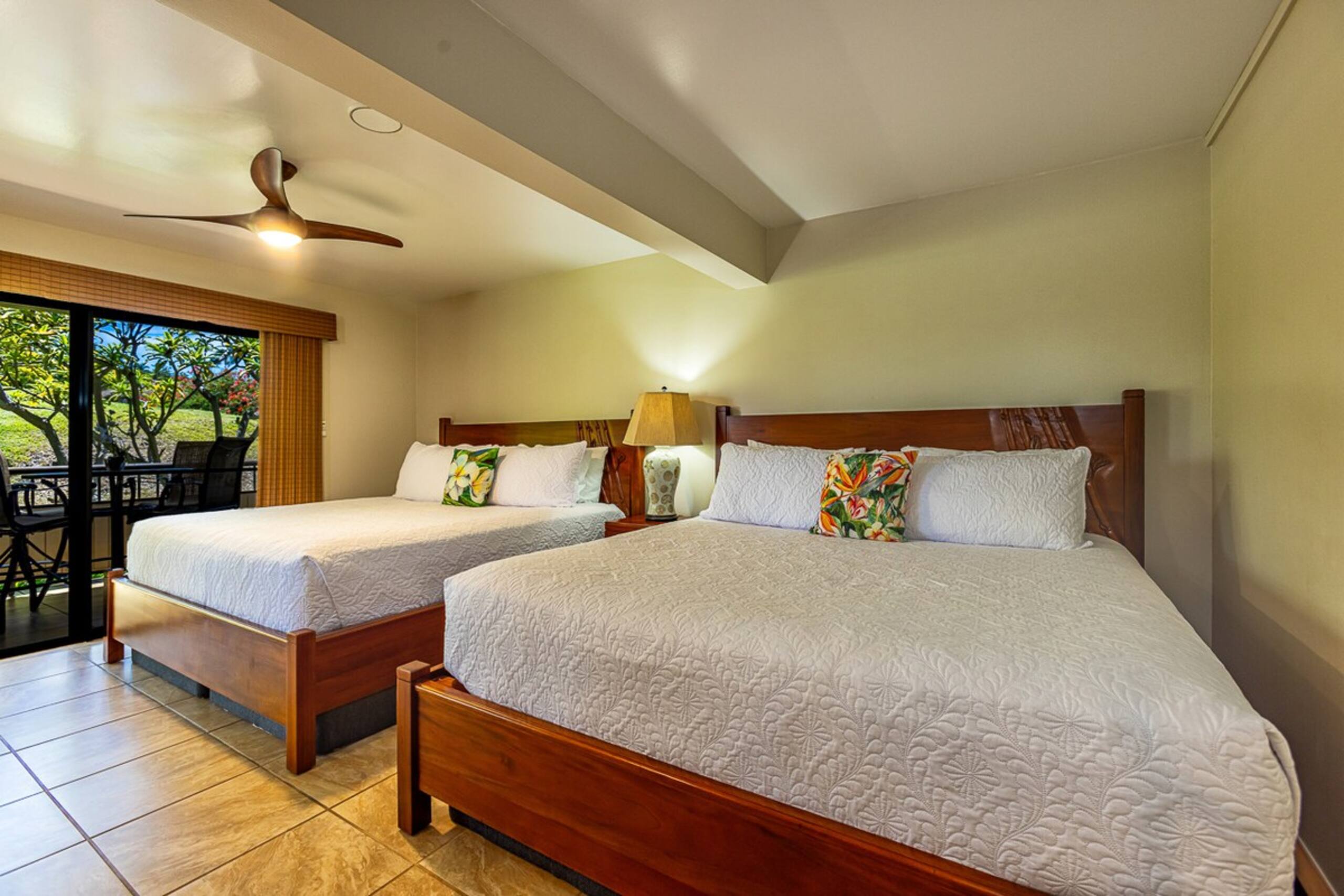 Gorgeous 2 Story Townhouse in Wailea w/ Ocean View - Photo 6
