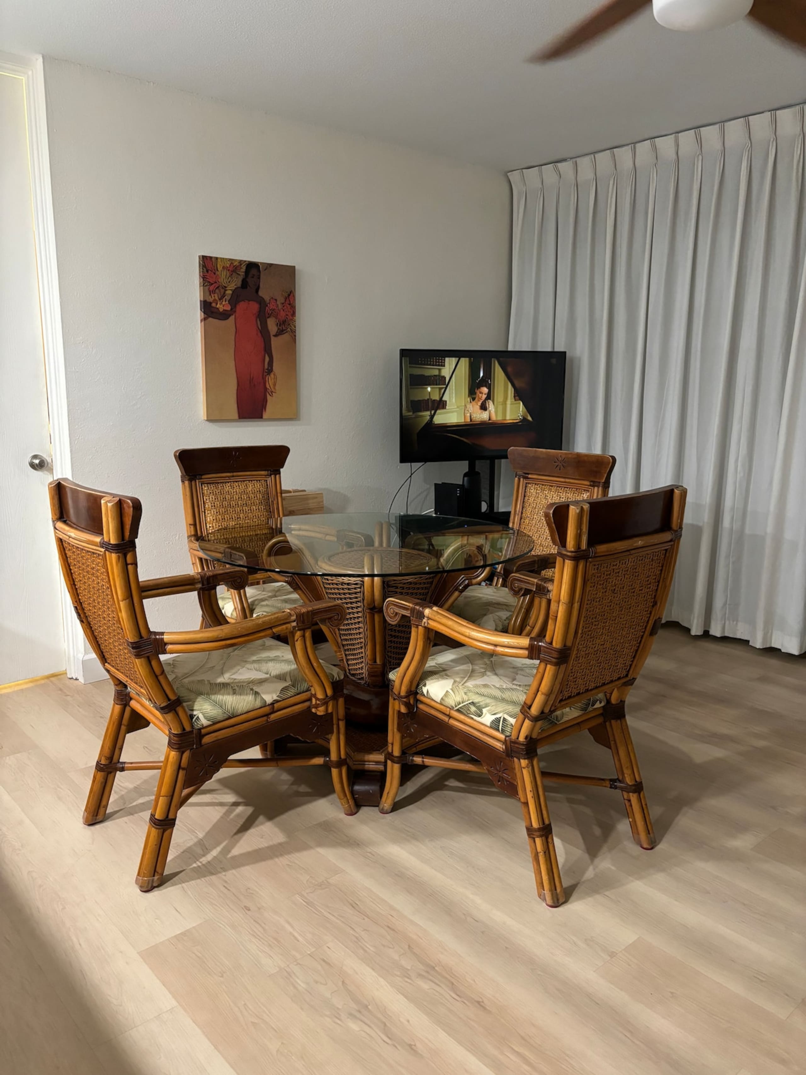 2BR 2BA Ground Floor in Paradise - Photo 4