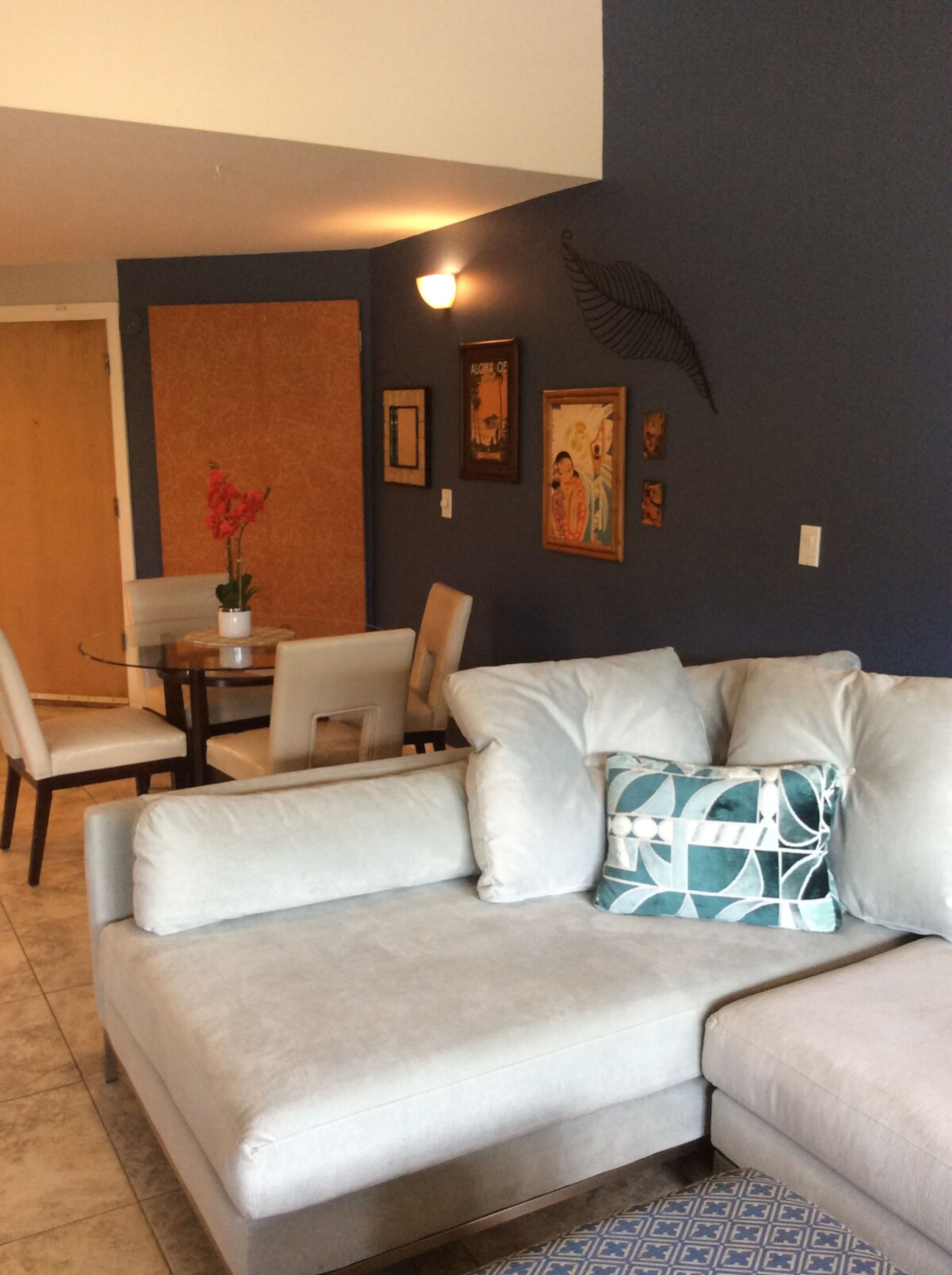 Spring Special / One Bedroom- Closest to beach! - Photo 4