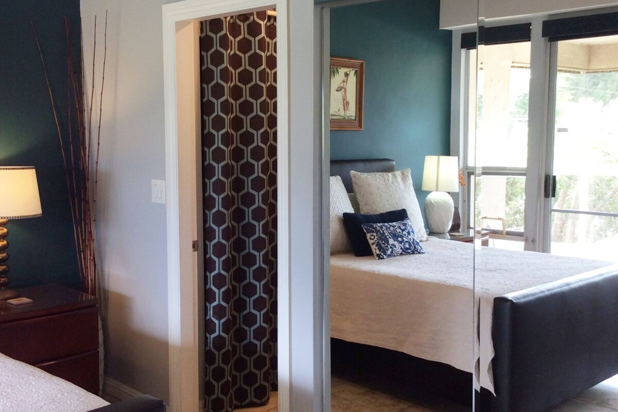 Spring Special / One Bedroom- Closest to beach! - Photo 17